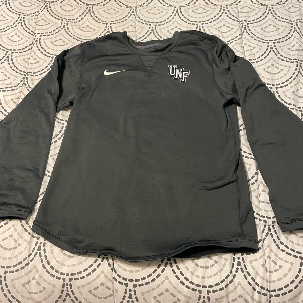 Mens Nike Sideline Exclusive crewneck sweatshirt.  Size Medium